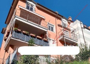 3.jpg - Appartamento all'asta Via Luigi Cozzani 30, La Spezia - foto 3