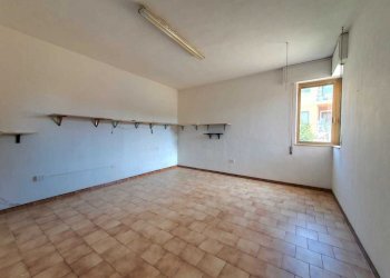 Sala interna (8).jpg - Commercial Premises Senorbì - photo 24