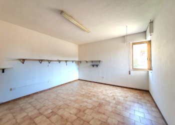 Sala interna (7).jpg - Commercial Premises Senorbì - photo 25