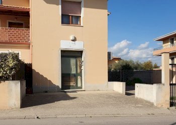 Prospetto esterno (5).jpg - Commercial Premises Senorbì - photo 1