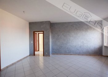 Trilocale Via Vittorio Emanuele II 83, Bricherasio - foto 4