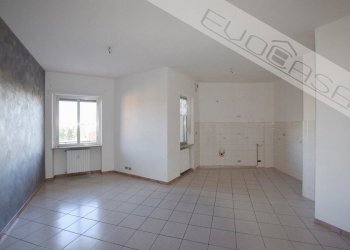 Trilocale Via Vittorio Emanuele II 83, Bricherasio - foto 6