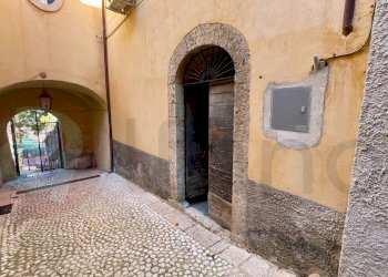 Locale Commerciale Vicolo Santo Stefano, Arpino - foto 1