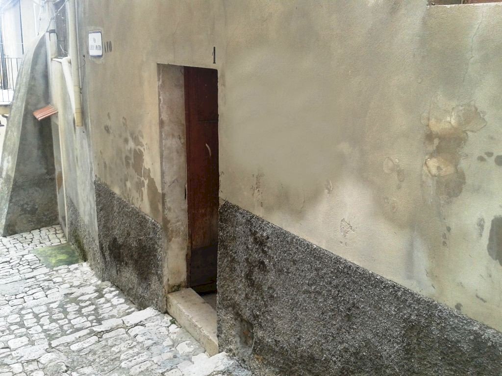 Casa indipendente via Carlo Amato, Scicli - foto 2