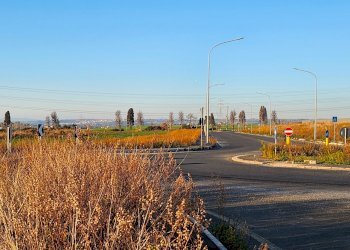 DILEOIMMOBILIARE VENDE TERRENO EDIFICABILE INDUSTR - Terreno edificabile Tarquinia - foto 6