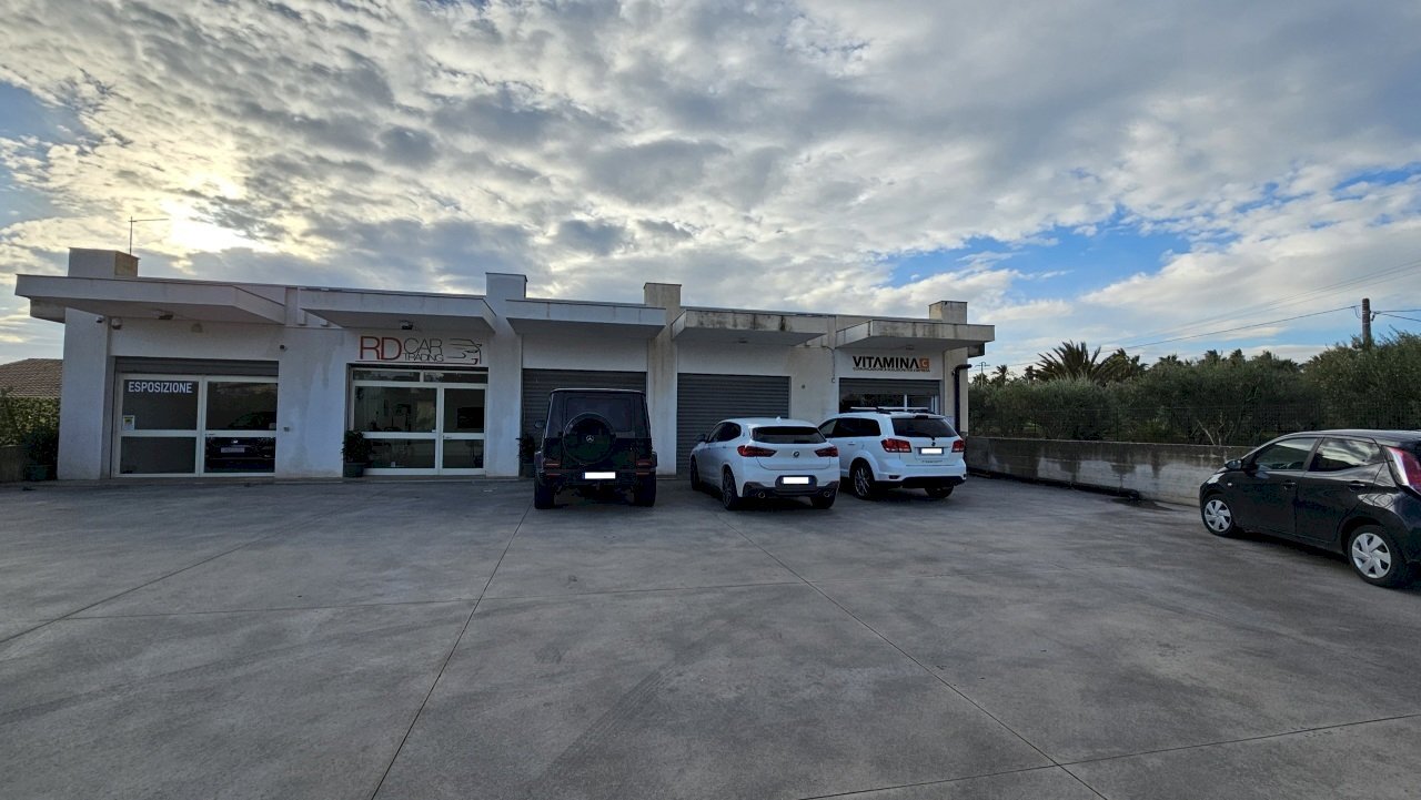 1.jpg - Locale Commerciale Modica - foto 1