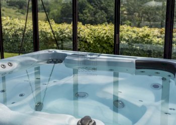 vasca idro .jpg - Casale Via di Montecarlo 59, Lucca - foto 13