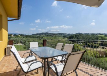 Azienda agrituristica a Montecarlo (1).jpg - Casale Via di Montecarlo 59, Lucca - foto 14