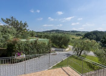 Azienda agrituristica a Montecarlo (2).jpg - Casale Via di Montecarlo 59, Lucca - foto 15