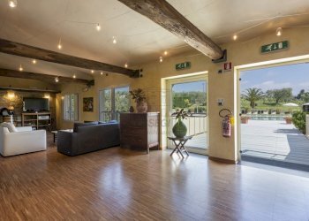 Azienda agrituristica a Montecarlo (14).jpg - Casale Via di Montecarlo 59, Lucca - foto 18