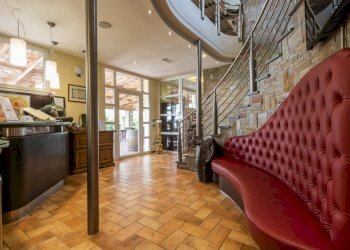 Azienda agrituristica a Montecarlo (11).jpg - Casale Via di Montecarlo 59, Lucca - foto 20