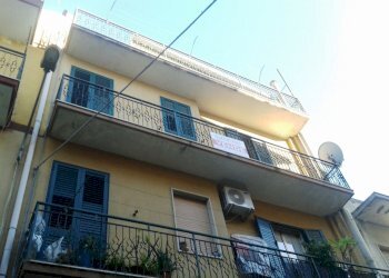 Quadrilocale via Edmundo de Amicis, Scicli - foto 1