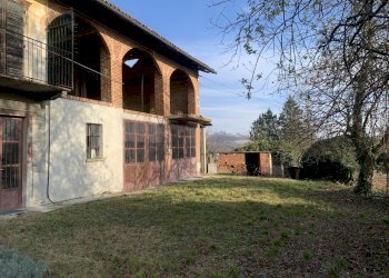 02.JPG - Rustico via francesco rossi, Cinzano - foto 2