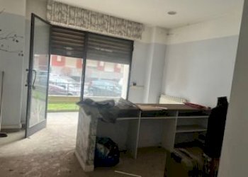 Negozio Via Albenga, 15/A, Torino - foto 9