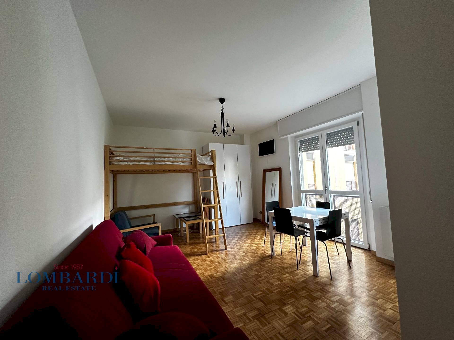 One-room apartment Via Andrea Maffei, Milano - photo 2