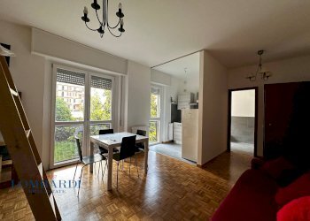 One-room apartment Via Andrea Maffei, Milano - photo 3