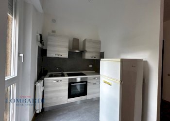 One-room apartment Via Andrea Maffei, Milano - photo 5