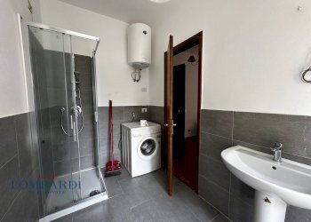 One-room apartment Via Andrea Maffei, Milano - photo 7