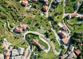 Vista dall\'alto - Terreno edificabile Frazione Ronchi San Bernardo, Località Trione, Cuorgnè - foto 2