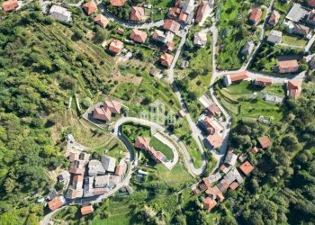 Vista dall\'alto - Terreno edificabile Frazione Ronchi San Bernardo, Località Trione, Cuorgnè - foto 8