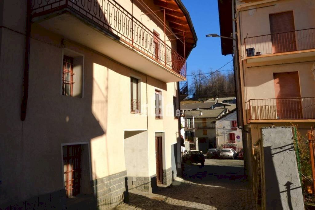 Facciata - Independent house via Garibaldi, 2, Brosso - photo 2
