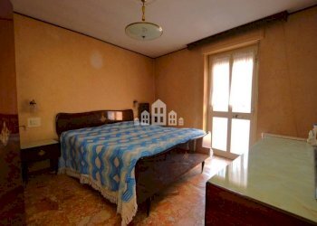 Camera da letto - Casa indipendente via Garibaldi, 2, Brosso - foto 37