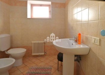 Bagno - Casa indipendente via Garibaldi, 2, Brosso - foto 35