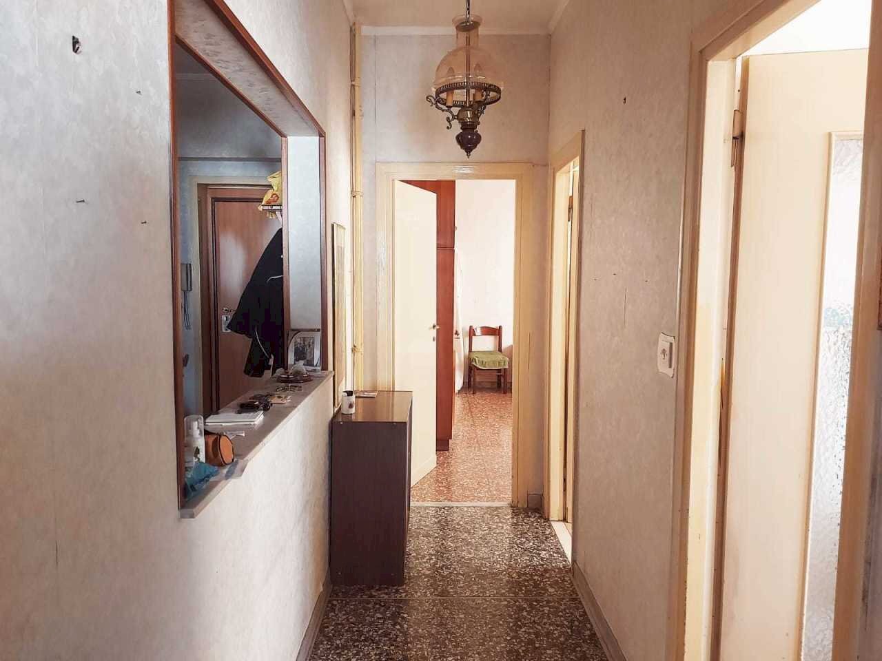 INGRESSO - Three-room apartment VIA PAOLA FALCONIERI, Roma - photo 3