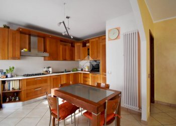 Appartamento Via Don Mosetto, Ivrea - foto 3