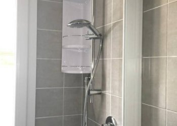 Bagno - Two-room apartment via San Donato, 51, Bologna (neighborhood San Donato) - photo 10