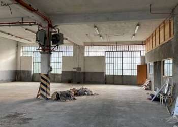 AMBIENTE - Capannone Torre Pellice - foto 2