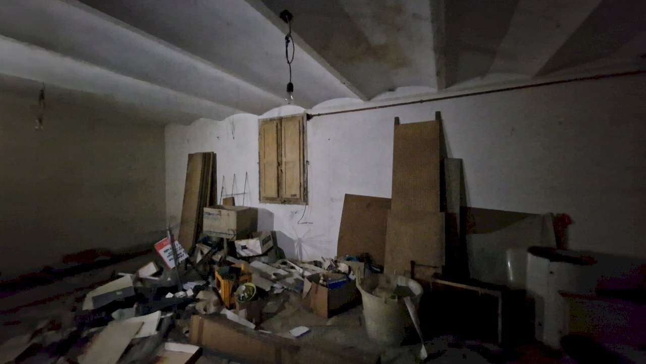 20240209_171352.jpg - Locale Commerciale Via Giacomo Matteotti, Todi - foto 3