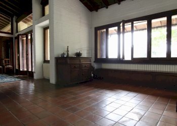 vendesi villa anni 70 con giardino privato capanno - Villa Via della Chiesa di Gragnano, Capannori - foto 10