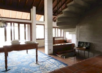 vendesi villa anni 70 con giardino privato capanno - Villa Via della Chiesa di Gragnano, Capannori - foto 14