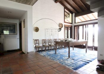 vendesi villa anni 70 con giardino privato capanno - Villa Via della Chiesa di Gragnano, Capannori - foto 16