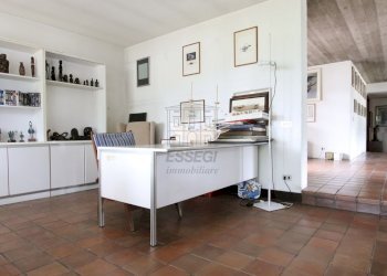 vendesi villa anni 70 con giardino privato capanno - Villa Via della Chiesa di Gragnano, Capannori - foto 19