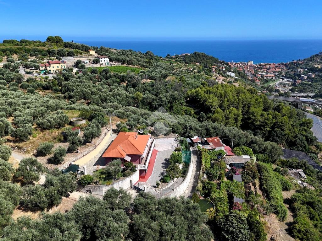 Villa Strada Loxi, Civezza - photo 1