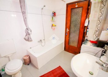 Two-room apartment Vicolo pavonesche, Bosconero - photo 17