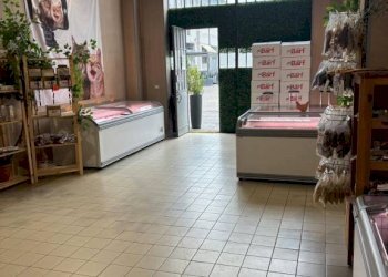 Interno non residenziale - Shop via Monte Grappa, 28, Pavia - photo 6