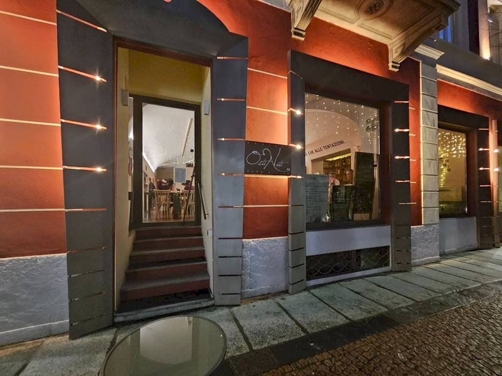 Facciata - Cafeteria - Cold Bar via Gaetano Donizetti, 4, Varese - photo 3