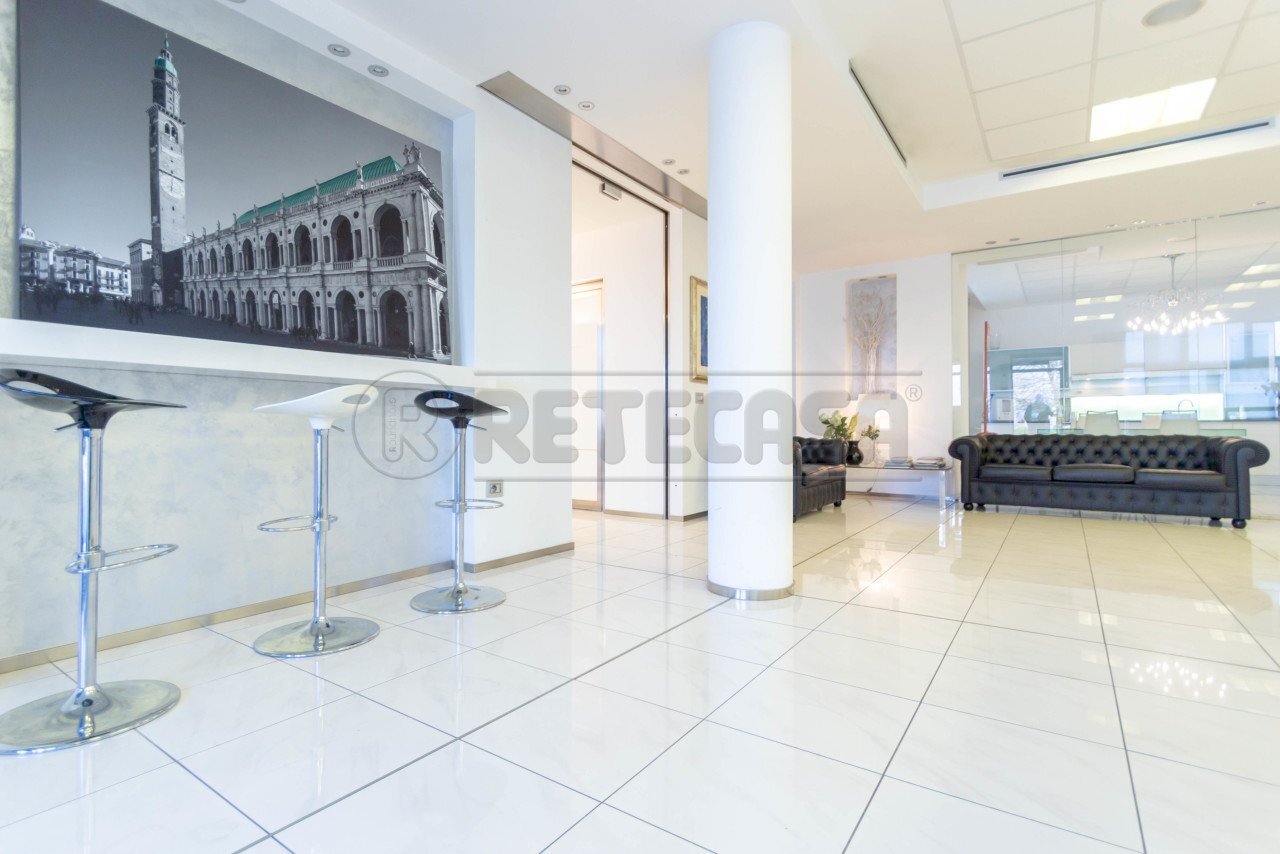 IMG_2675.jpg - Ufficio Via Acque 6, Bolzano Vicentino - foto 1