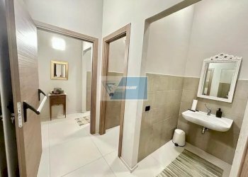 Negozio Corso Savoia, Rosolini - foto 16