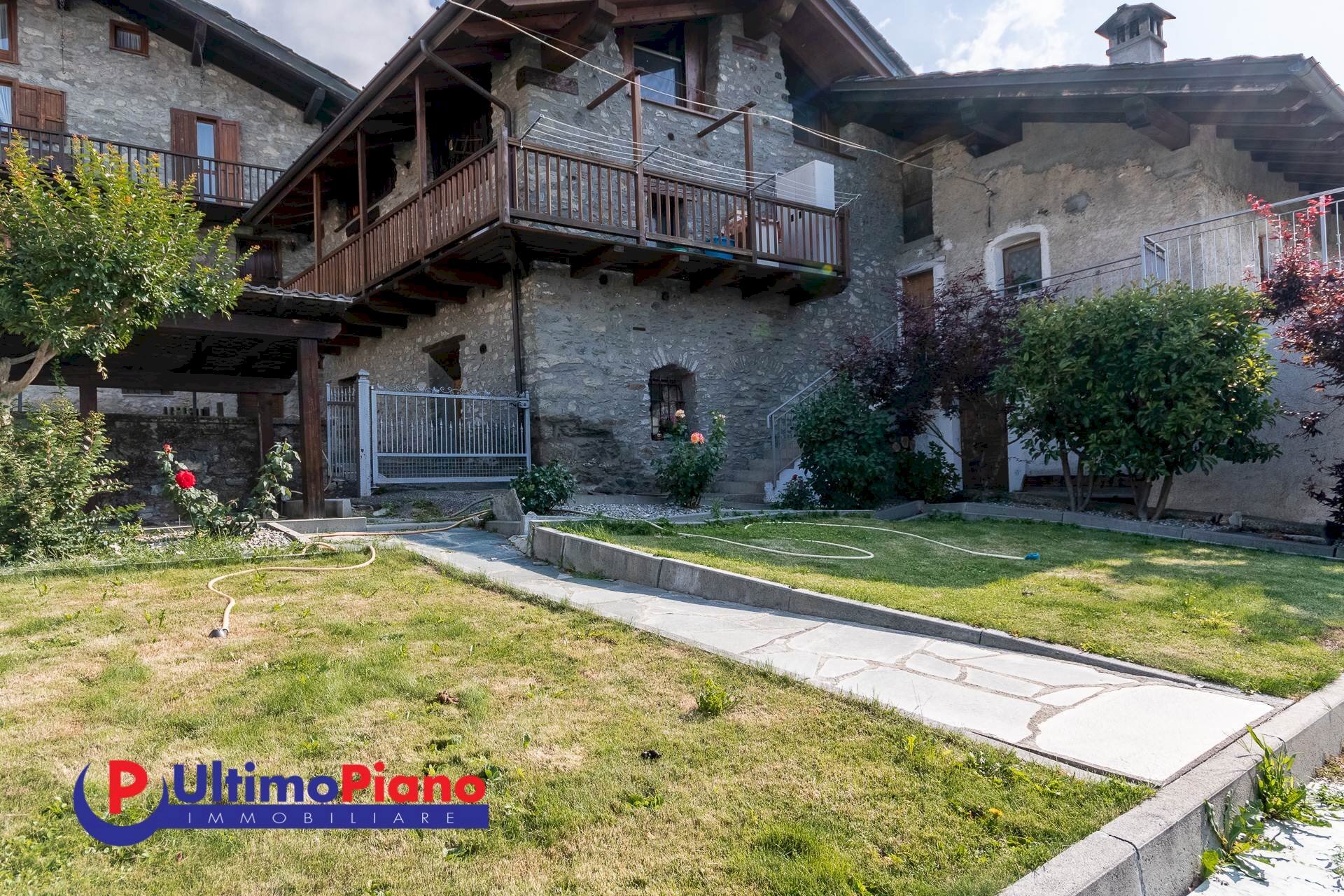 Rustic Località Sorreley 128, 128, Saint-Christophe - photo 2