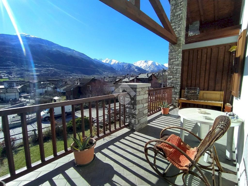 Portion of a house Frazione Poinsod, Sarre - photo 1