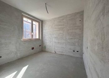 Stanza non arredata - Appartamento via Basse Sant'Anna, Cuneo (zona Centro) - foto 14