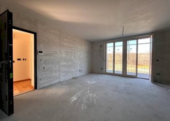 Stanza non arredata - Appartamento via Basse Sant'Anna, Cuneo (zona Centro) - foto 15