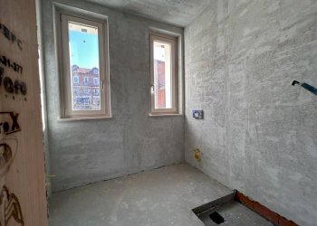 Stanza non arredata - Appartamento via Basse Sant'Anna, Cuneo (zona Centro) - foto 16