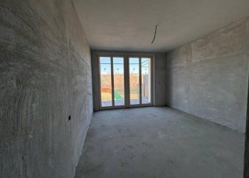 Stanza non arredata - Appartamento via Basse Sant'Anna, Cuneo (zona Centro) - foto 20