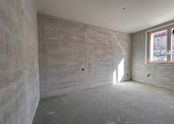 Stanza non arredata - Appartamento via Basse Sant'Anna, Cuneo (zona Centro) - foto 21