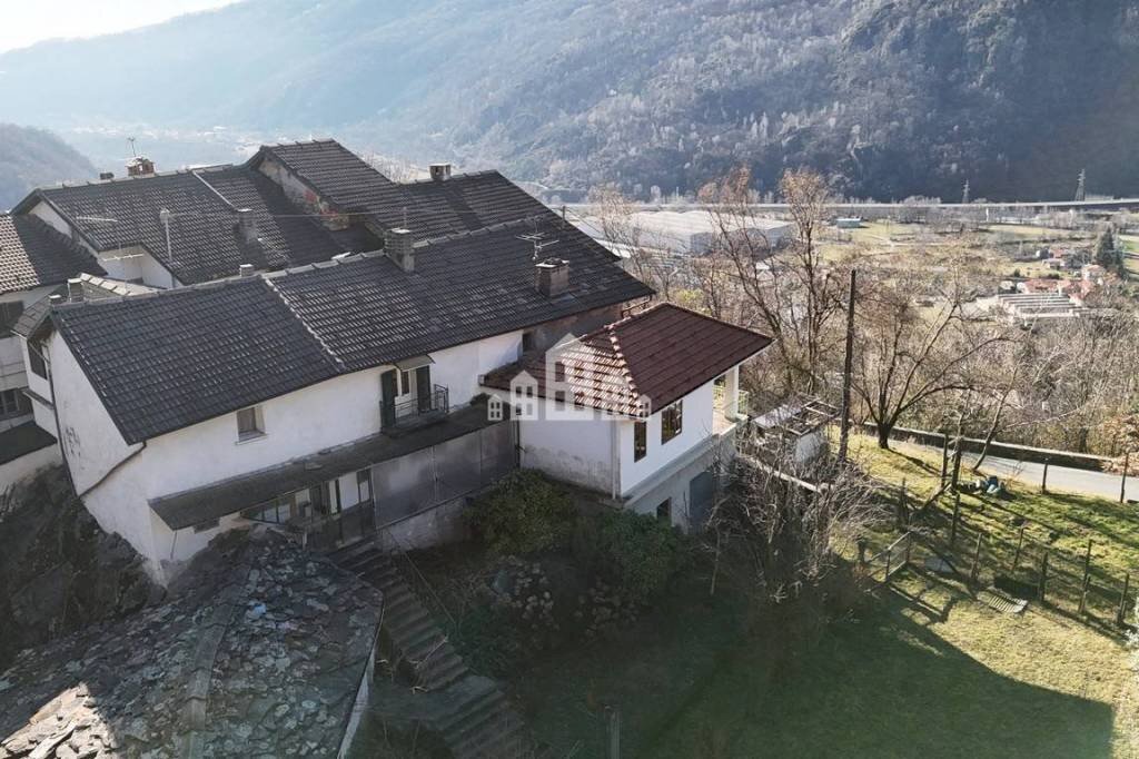 Vista - Independent house Borgata Pianseretto, 5, Pont-Canavese - photo 3